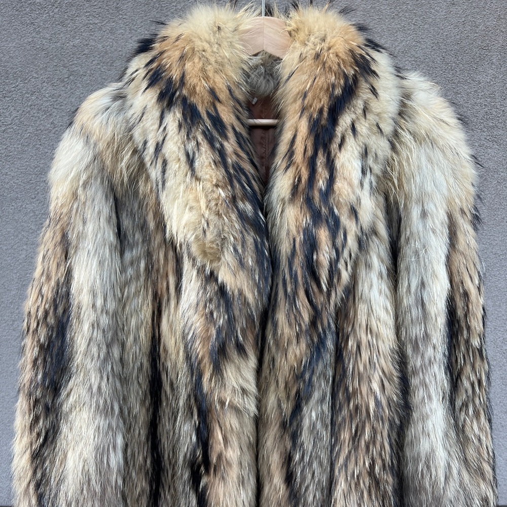 VINTAGE TANUKI FUR COAT